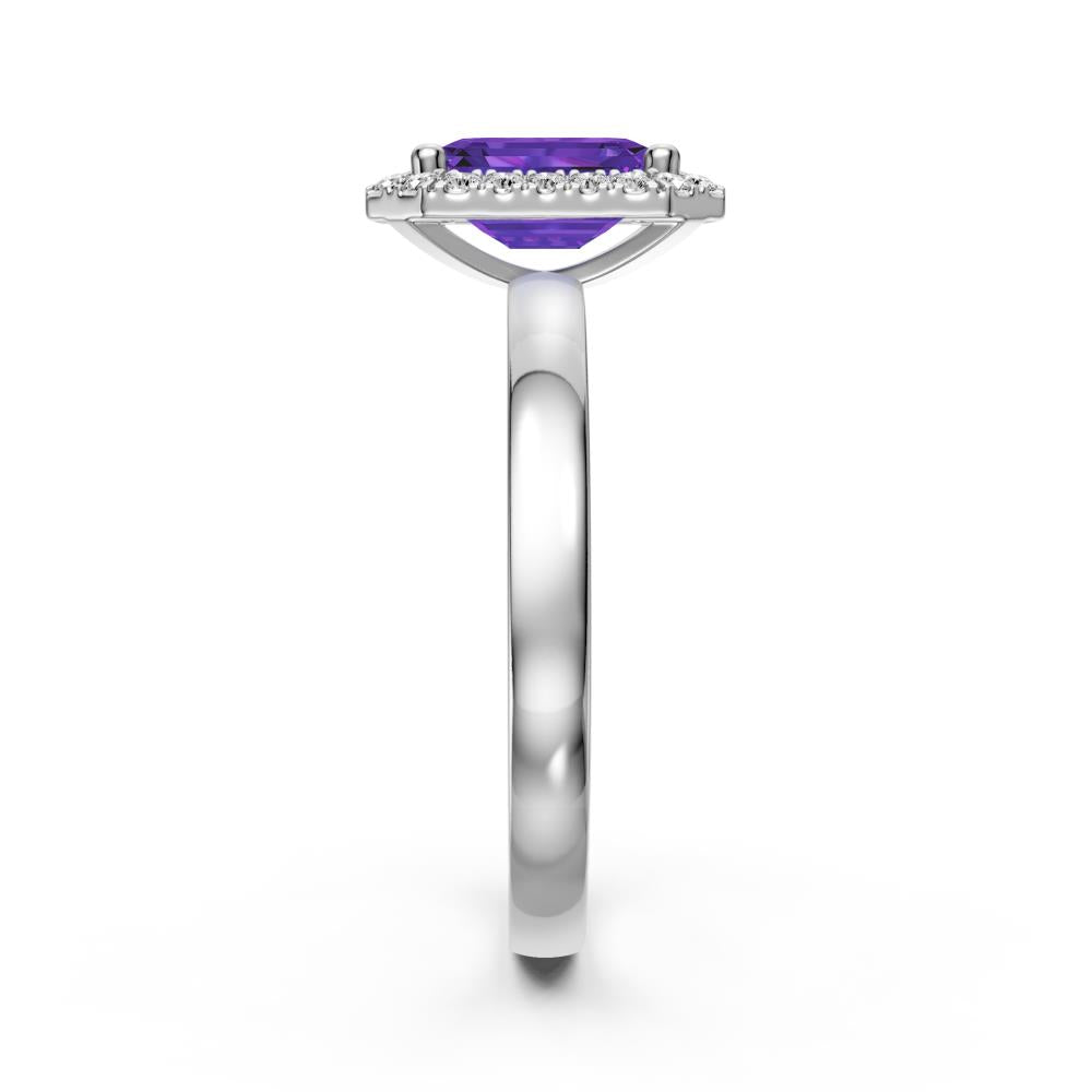 Diamond Ring with Tanzanite in White Gold R38831224