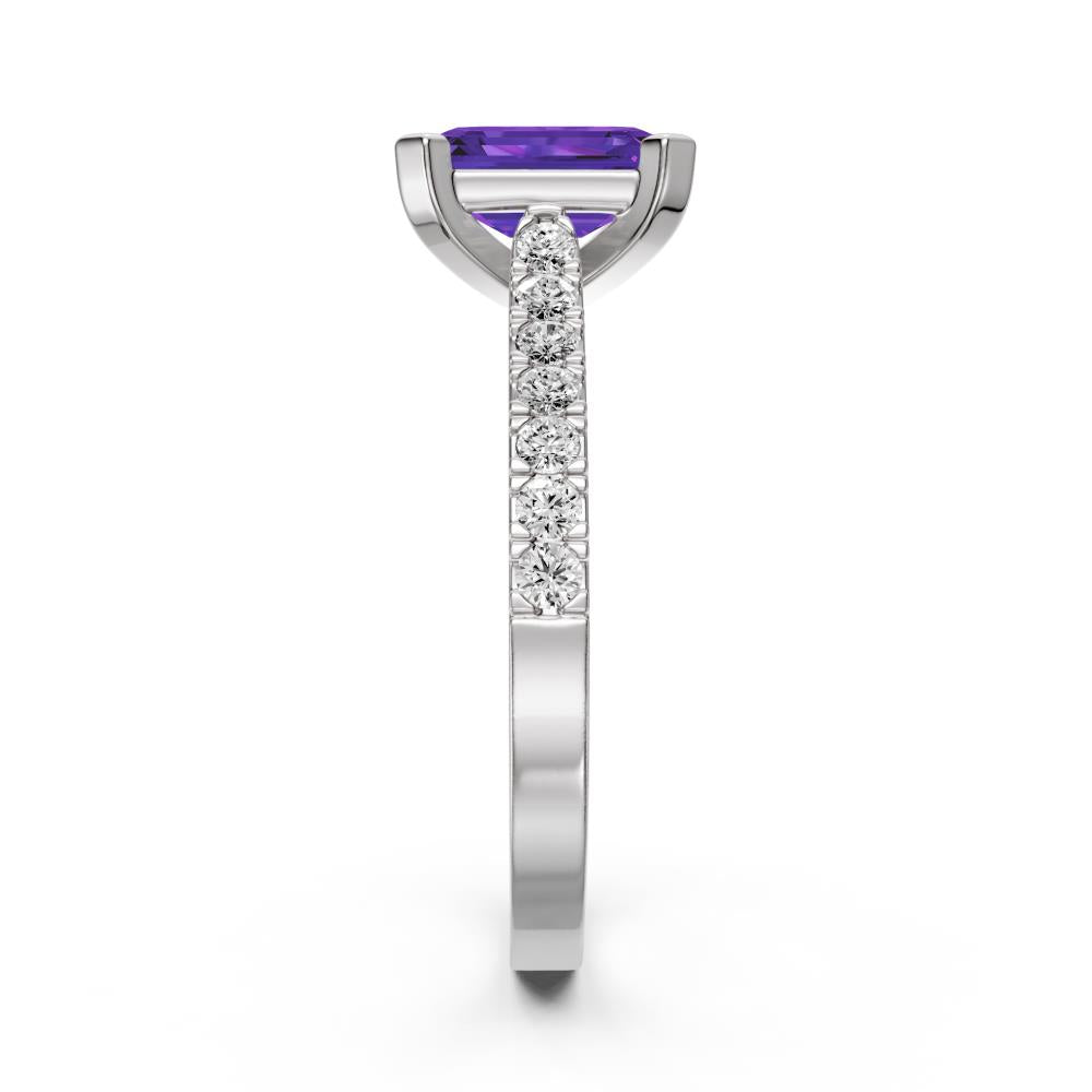 Diamond Ring with Tanzanite in White Gold R38871224