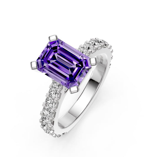 Diamond Ring with Tanzanite in White Gold R38921224
