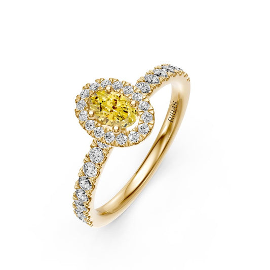 Diamond Ring with Yellow Sapphire in Yellow Gold R03790325