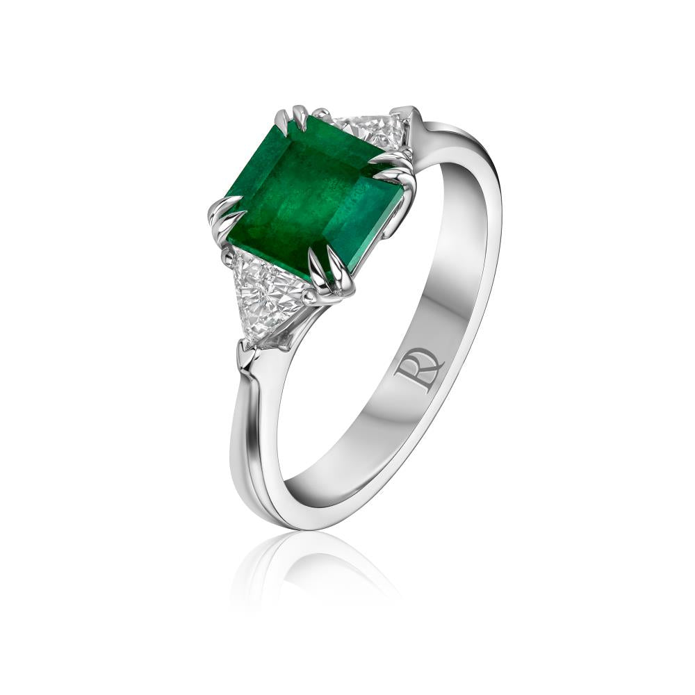 Emerald and Diamond Ring in White Gold NA0643